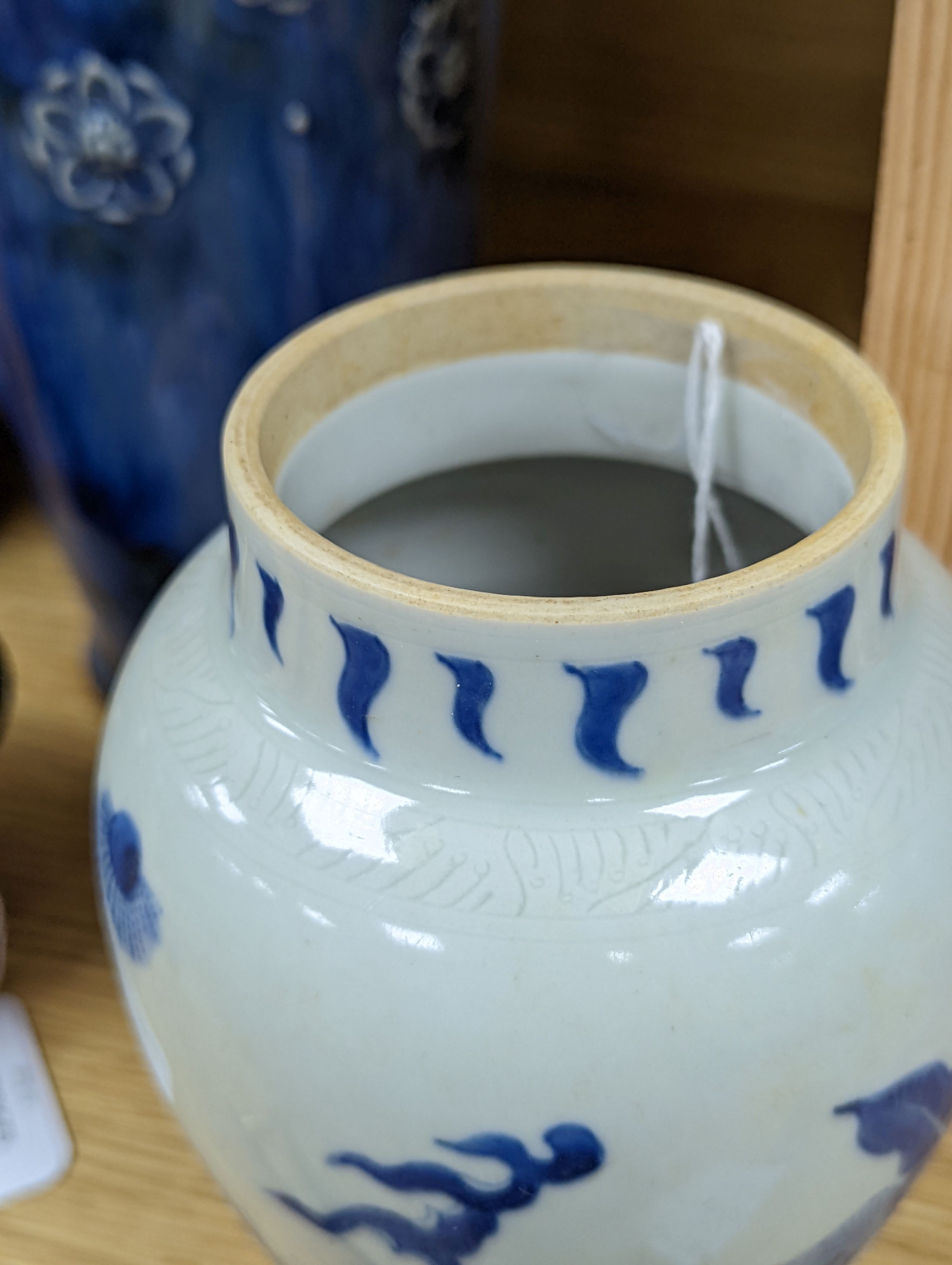 A group of Japanese porcelain tea wares and a rice bowl and cover